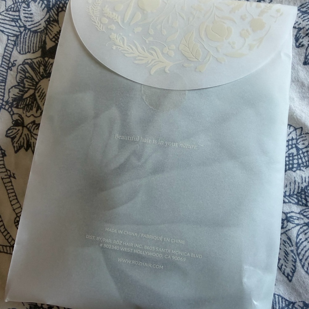 Two Roz Evergreen Style Cream - Picture 10 of 10